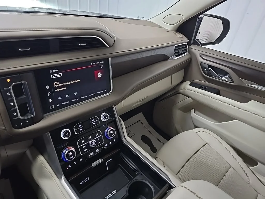 Used 2023 Titanium Rush Metallic GMC Denali image 27