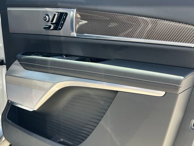 2026 Cadillac VISTIQ Sport - Photo 23