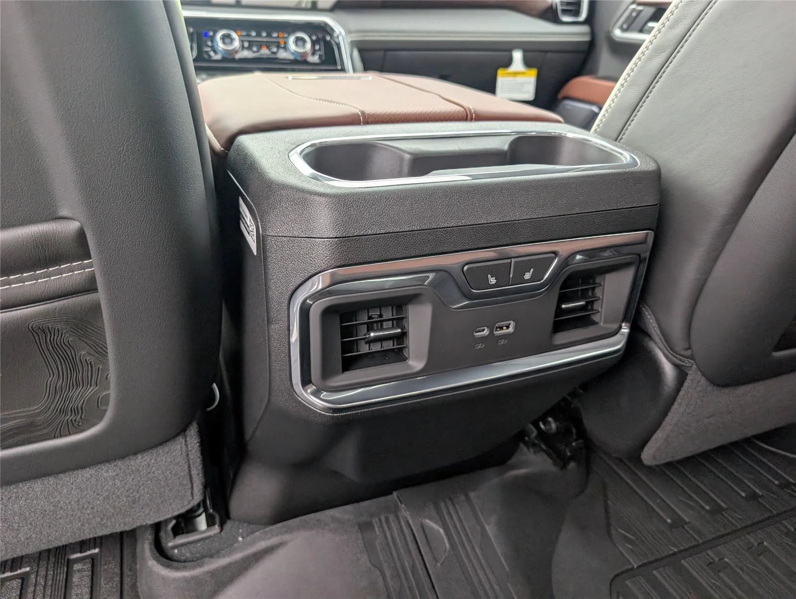 New 2026 Glacier White Tricoat GMC Denali Ultimate image 11