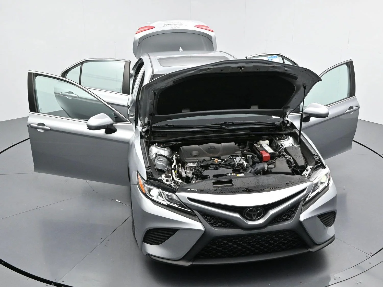 Used 2020 Celestial Silver Metallic Toyota SE image 43