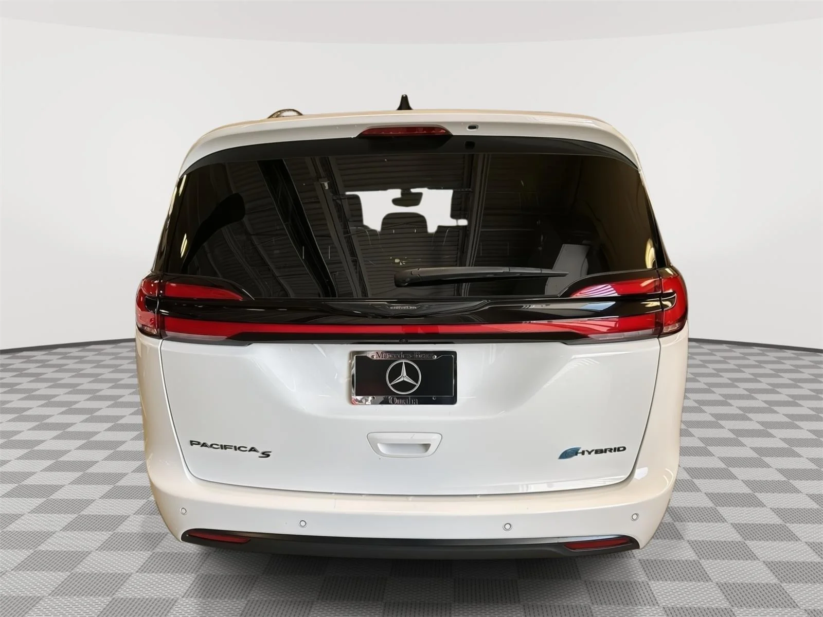 Used 2023 Bright White Clearcoat Chrysler Hybrid Touring L image 4