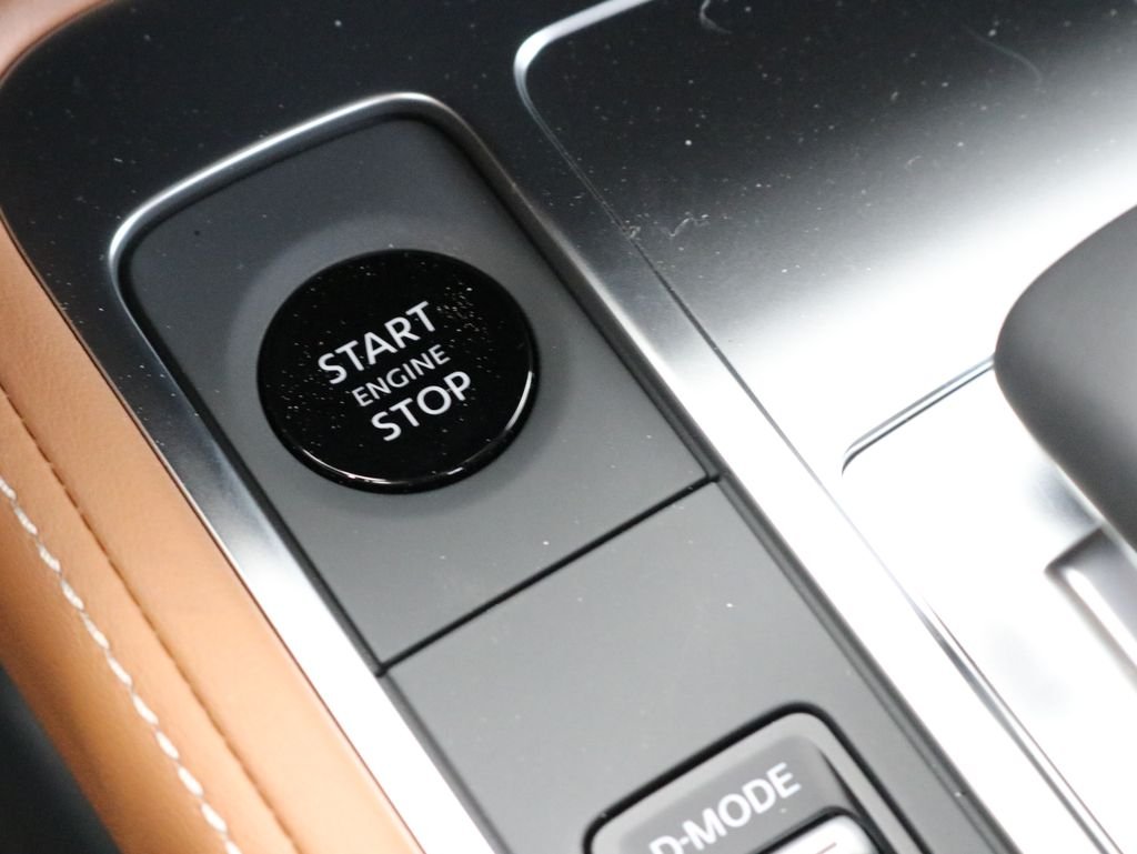 New 2026 2T WARM TITN INFINITI Autograph AWD image 20