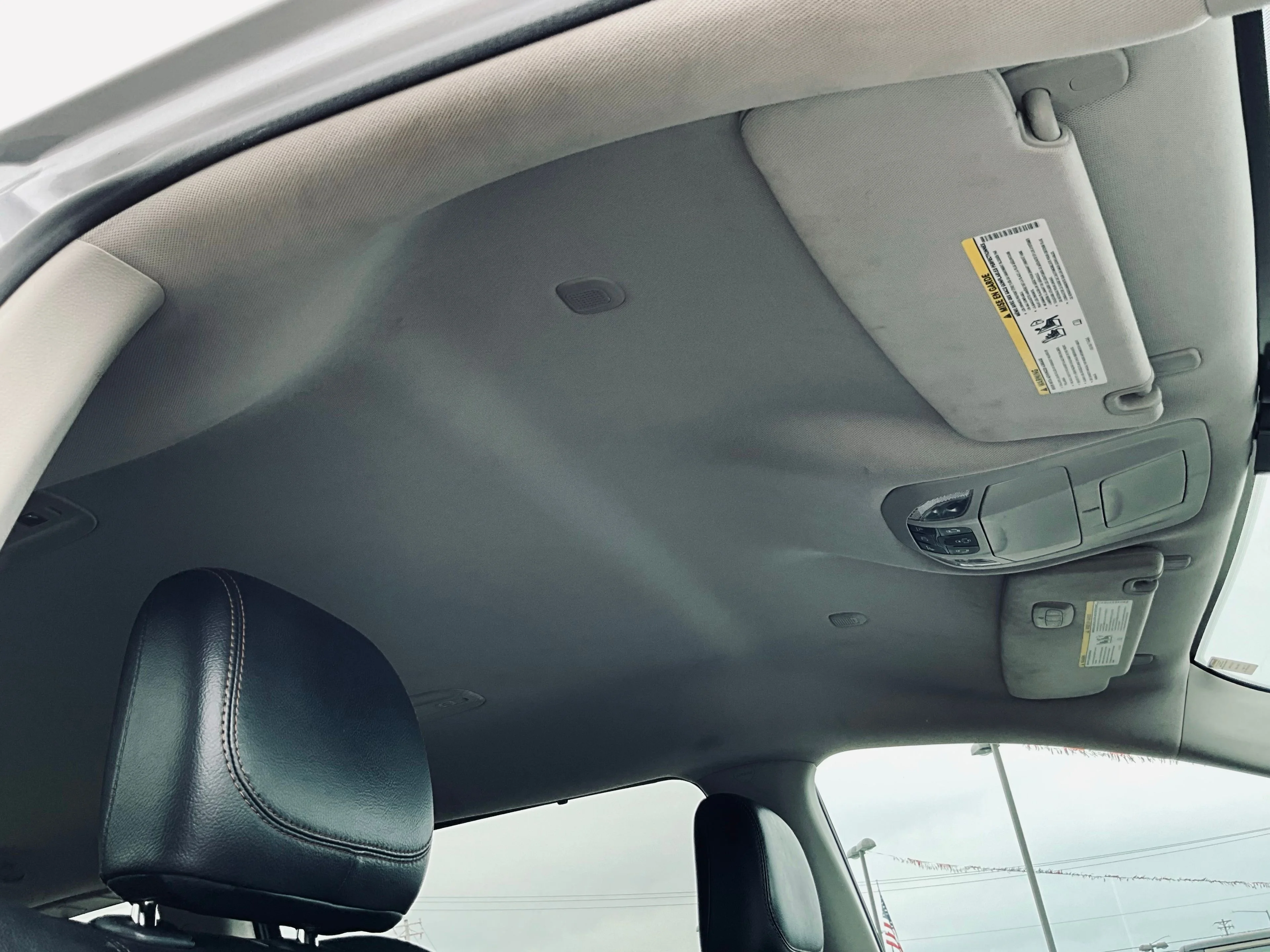 Used 2017 Silver Chrysler Touring L image 20