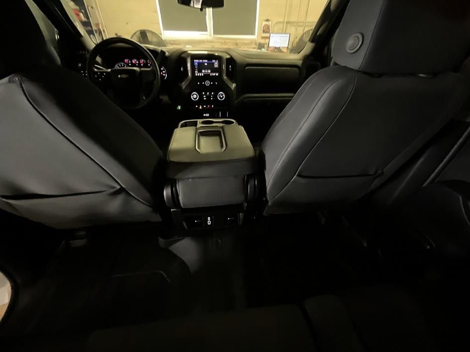 Used 2026 White Chevrolet Custom image 3
