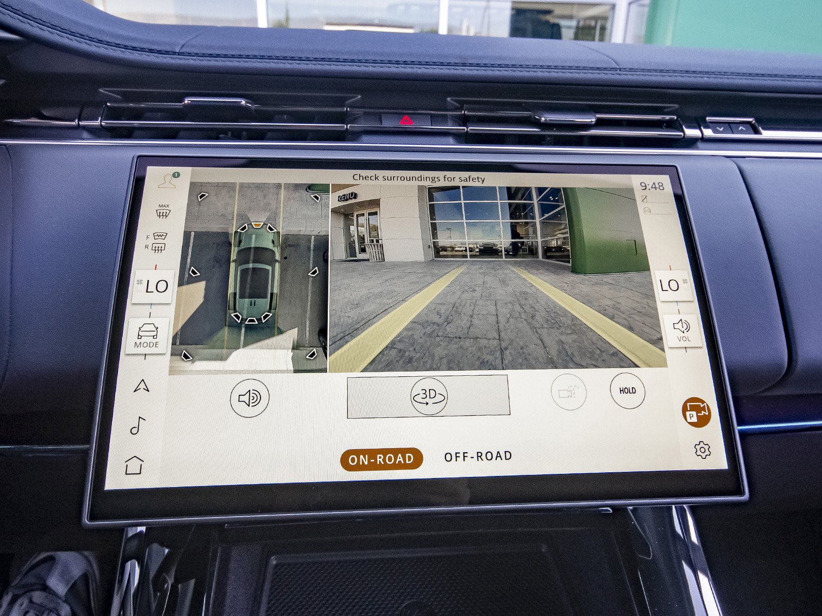 New 2026 Borasco Grey Land Rover SE image 15