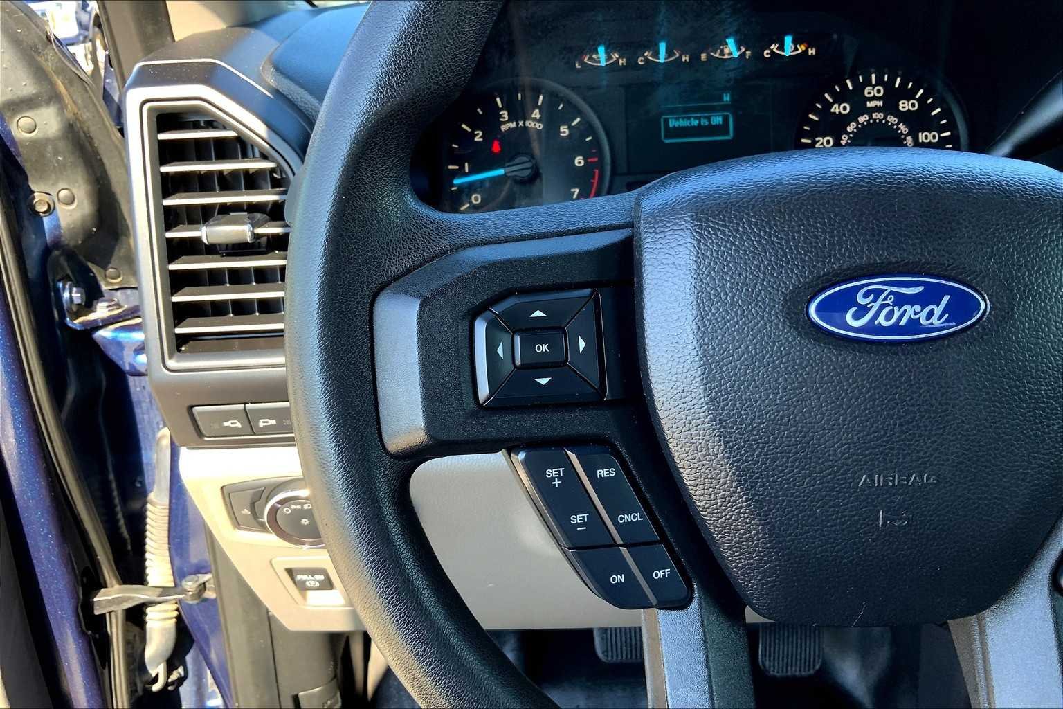 Used 2018 Blue Jeans Metallic Ford XL image 43