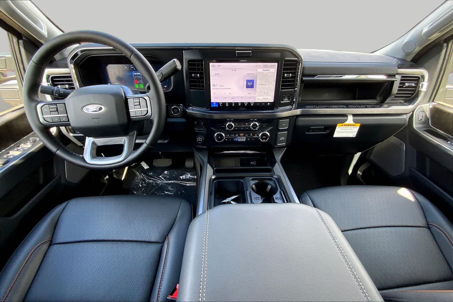 2026 Ford F-350 Super Duty Lariat - Photo 5