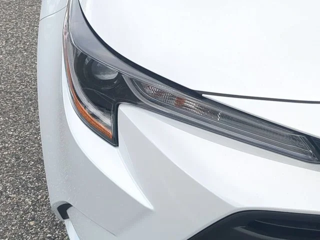 New 2026 Ice Cap Toyota LE image 10