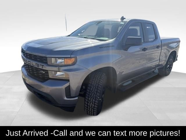 2021 Chevrolet Silverado 1500 Custom 4X4 Double Cab Std Box's photo