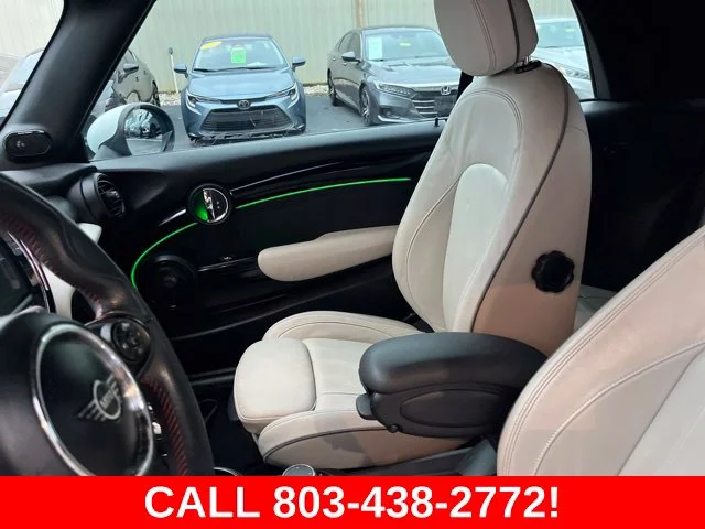 Used 2019 Blue MINI Classic image 10