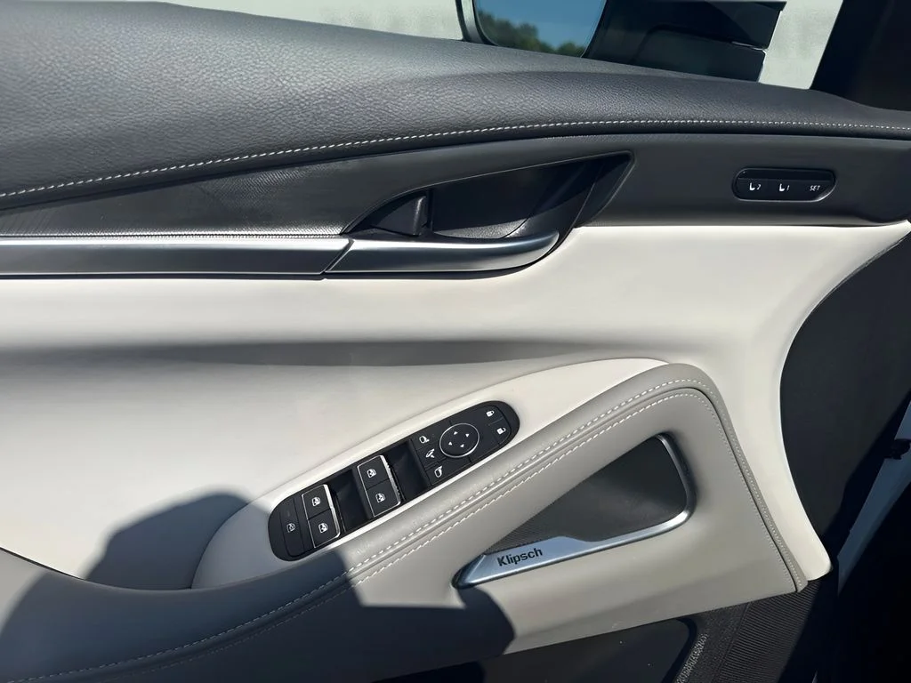 Used 2026 White INFINITI LUXE image 25