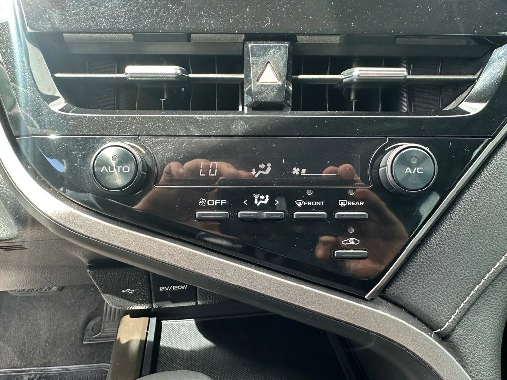 Used 2021 White Toyota SE image 17
