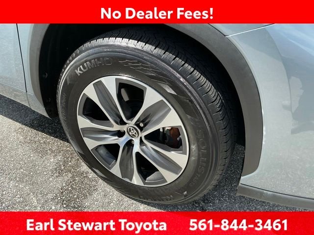 Used 2023 Blue Toyota XLE image 62