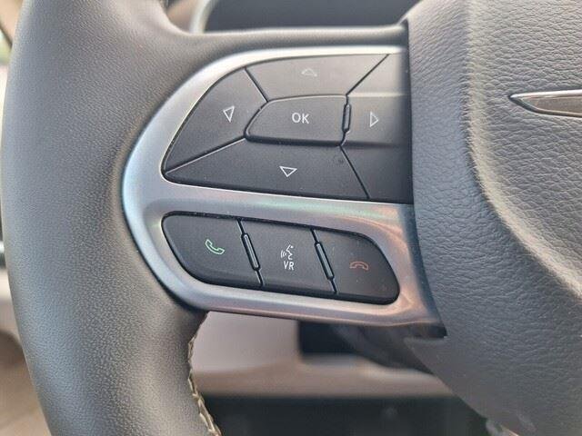Used 2023 Bright White Clearcoat Chrysler LX image 15