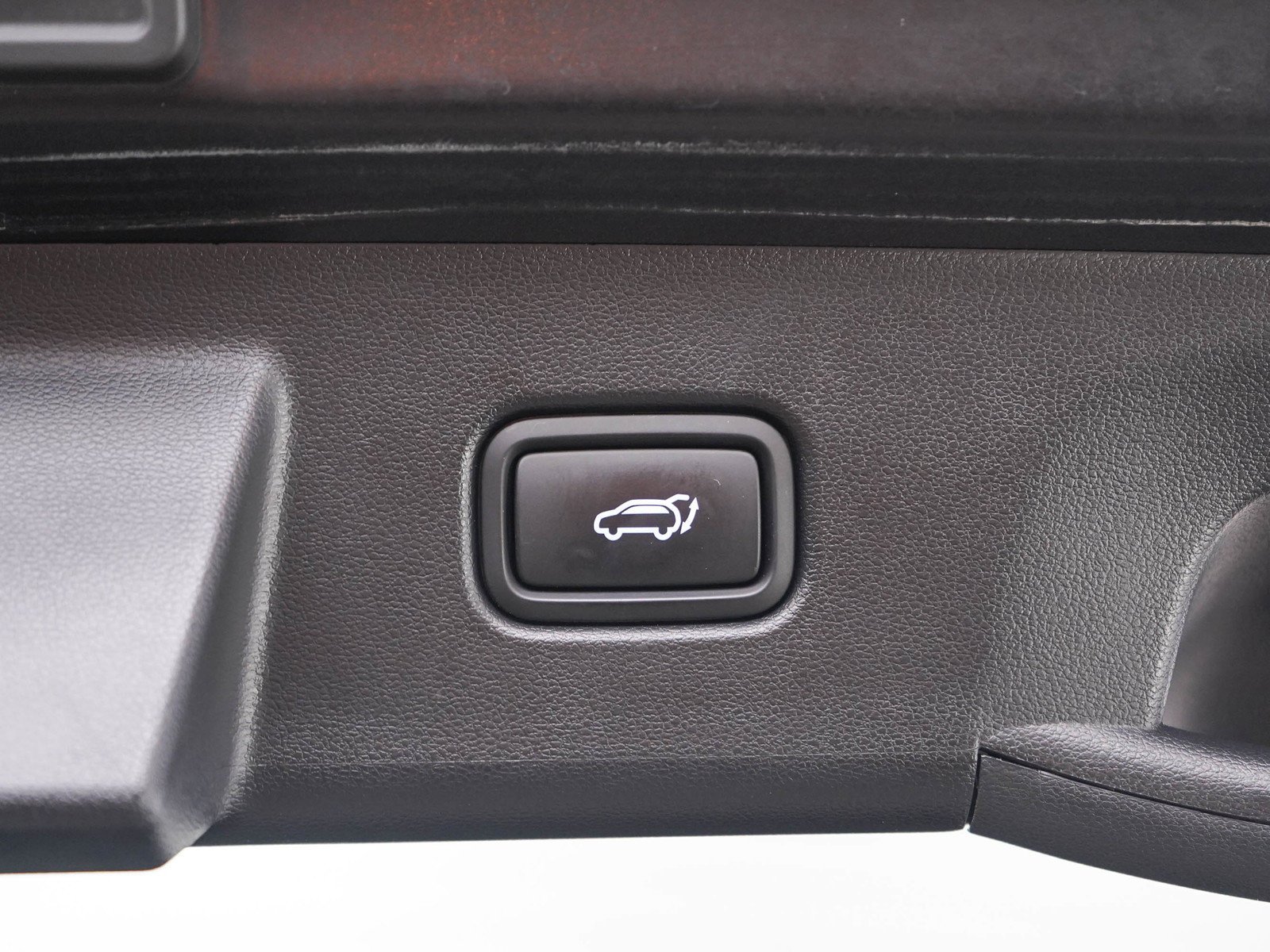 Used 2024 Black Pearl Hyundai SEL AWD *Ltd Avail* image 18