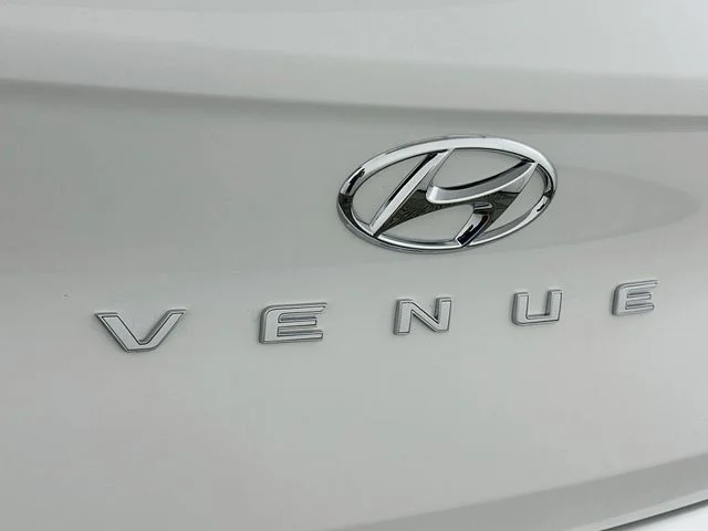 New 2026 Hyundai VENUE SEL