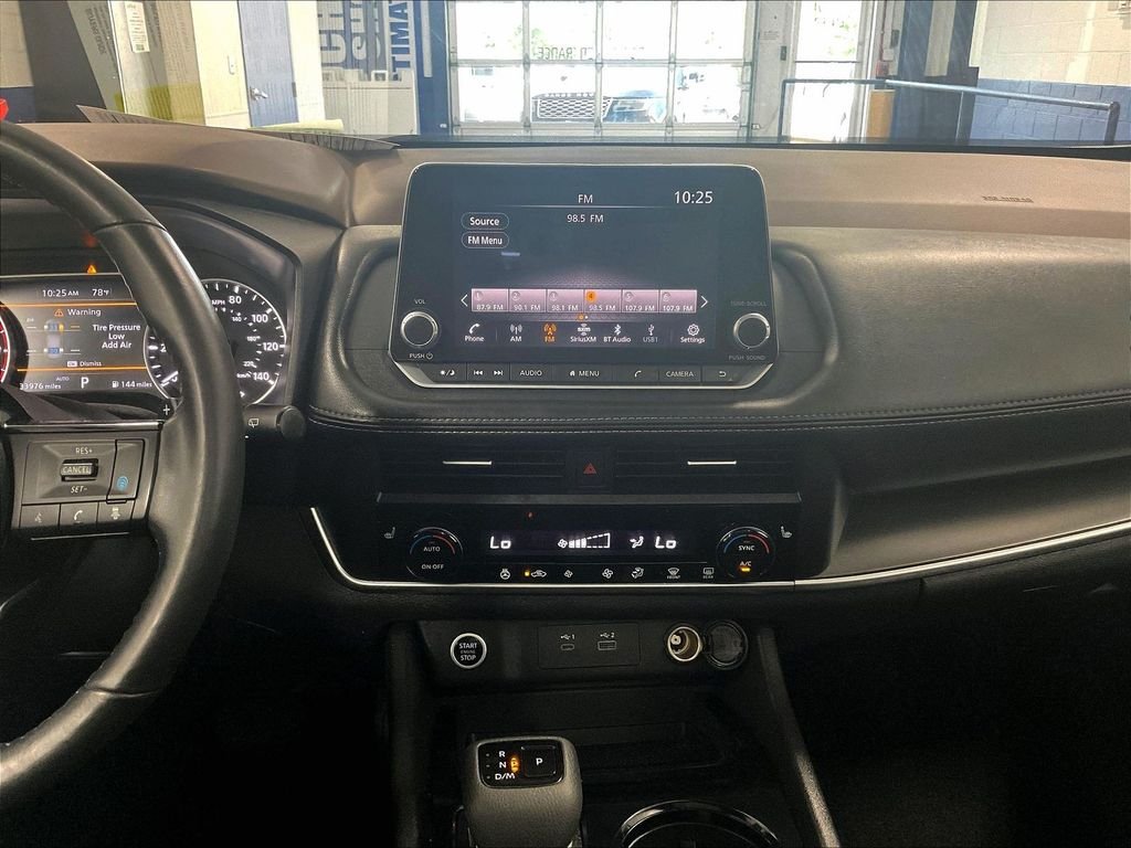 Used 2023 Silver Nissan SV image 18