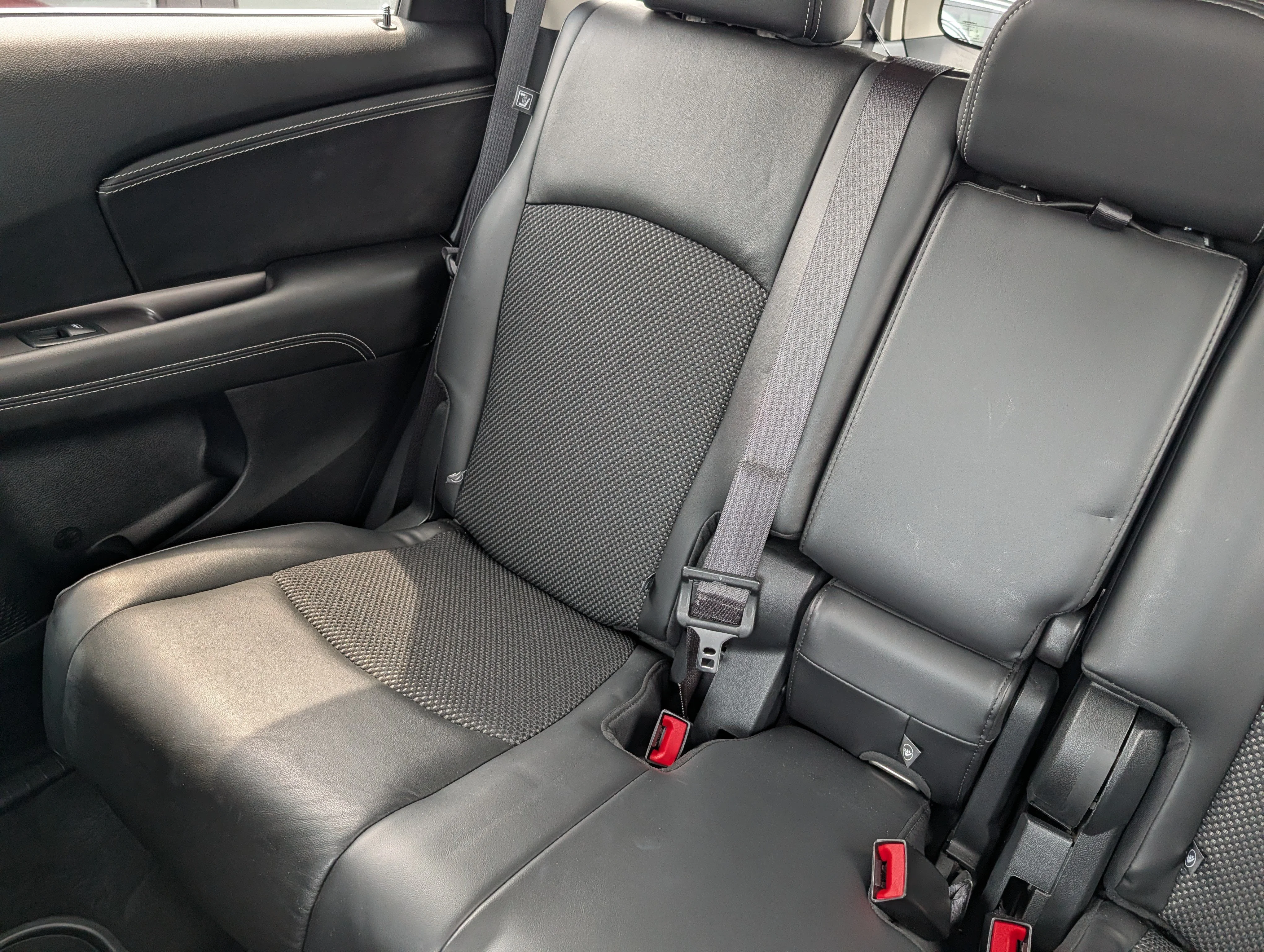 Used 2017 Redline 2 Coat Pearl Dodge Crossroad Plus image 12
