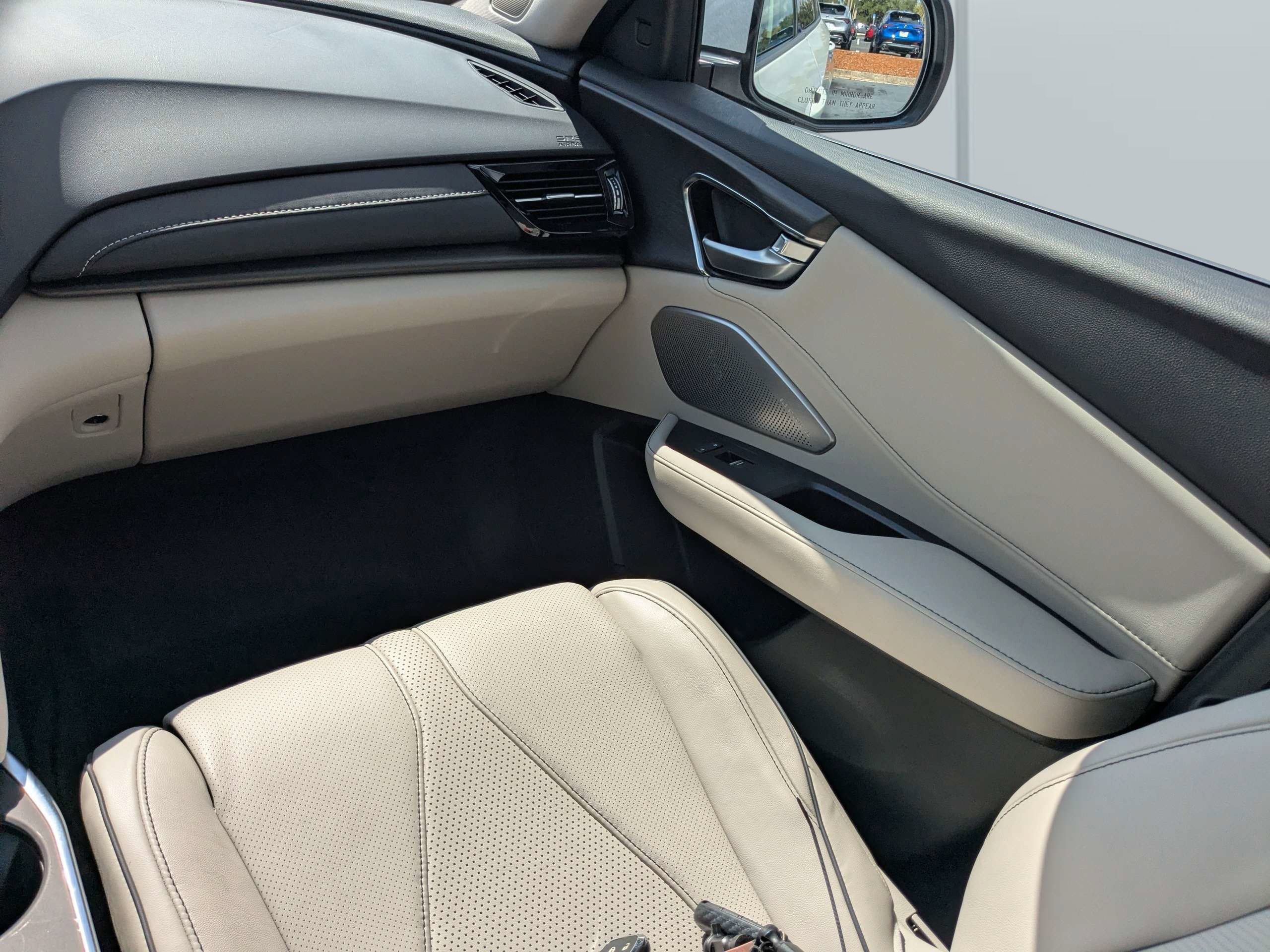 Certified Used 2025 Platinum White Pearl Acura Advance Package image 53