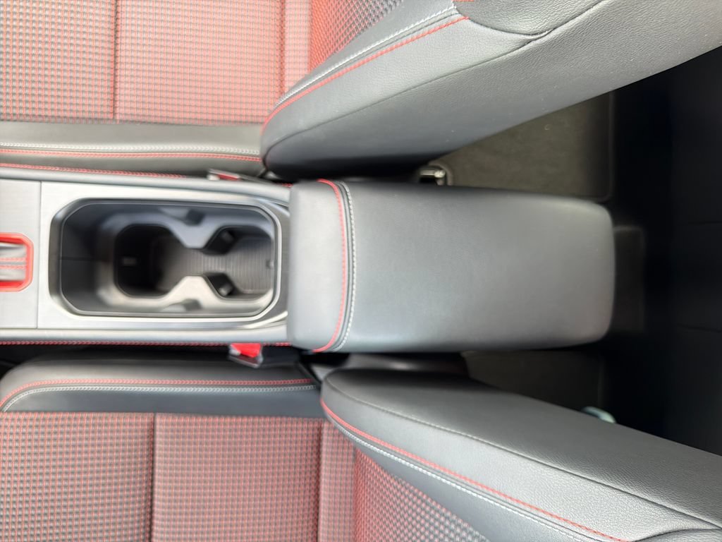 2026 Nissan KICKS SR - Photo 22