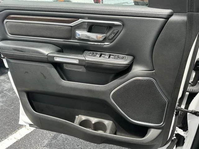 Used 2022 Off-white Ram Laramie Crew Cab 4x4 5