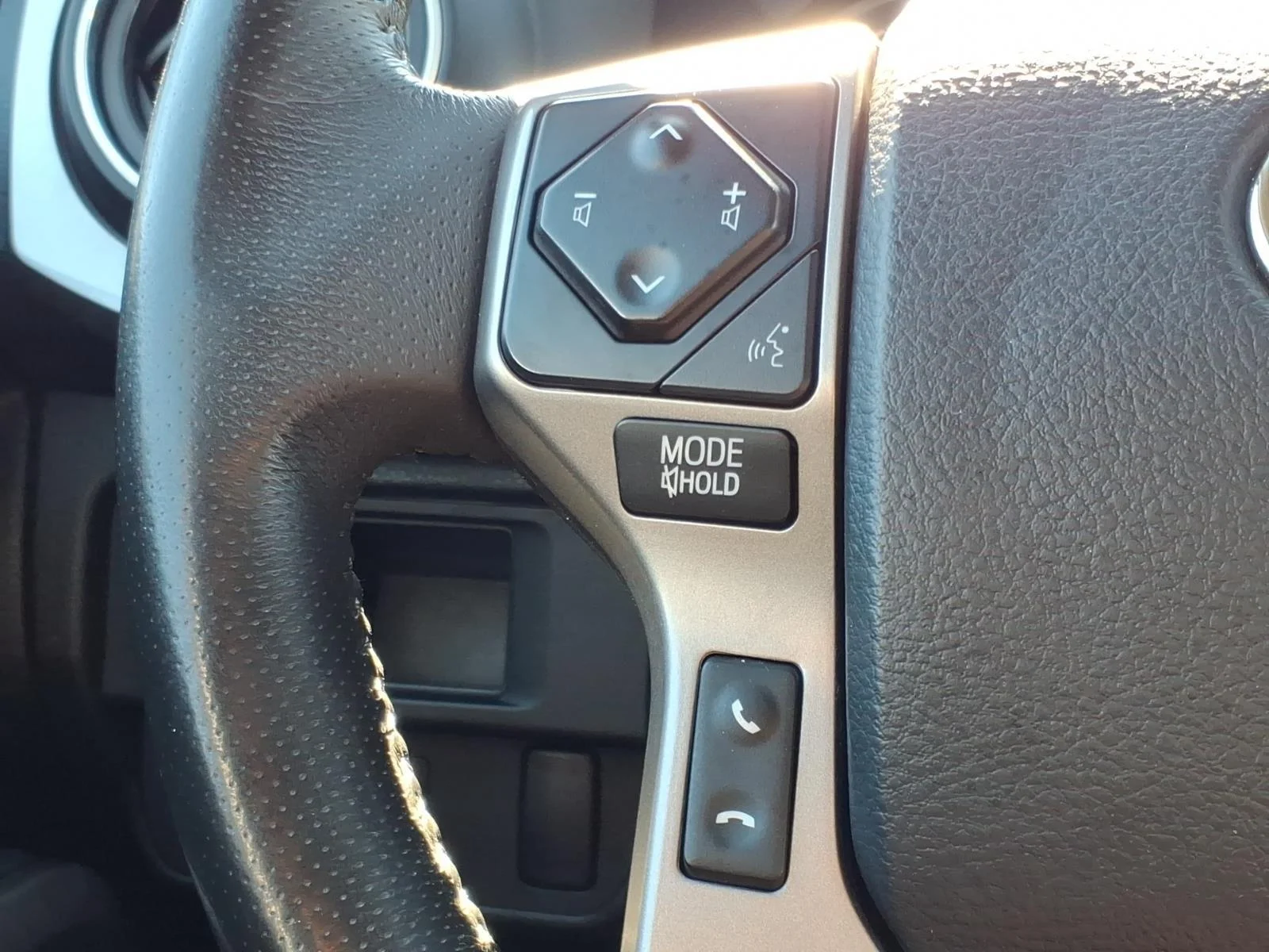Used 2017 Blazing Blue Pearl Toyota SR5 image 27