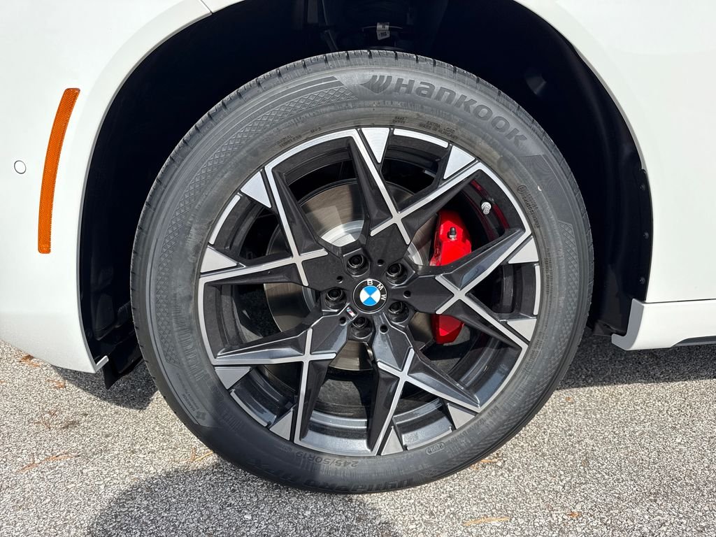 New 2026 White BMW 30 xDrive image 9