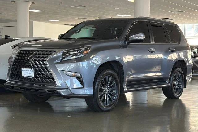 Used 2023 Nebula Gray Pearl Lexus 460 image 11