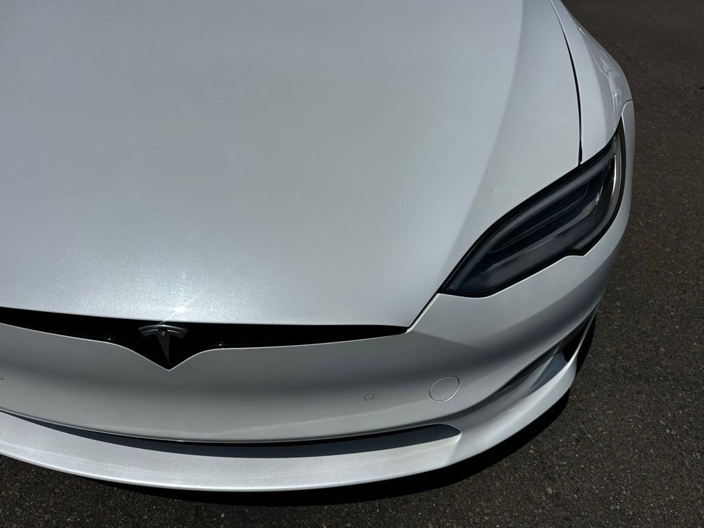 Used 2021 Pearl White Multi-Coat Tesla Plaid image 5
