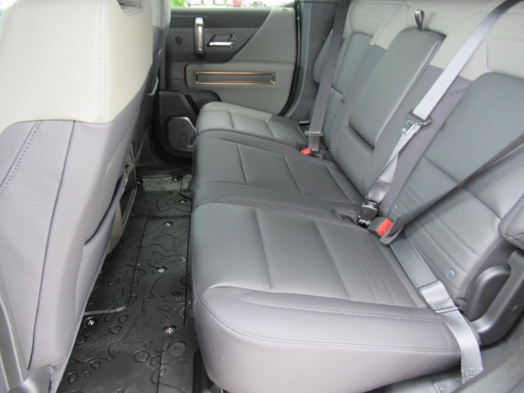 2025 GMC HUMMER EV 2X - Photo 29