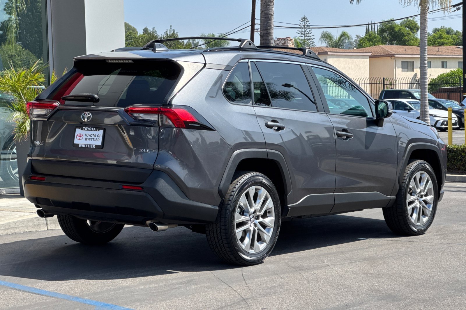 Used 2023 Gray Toyota XLE Premium image 5