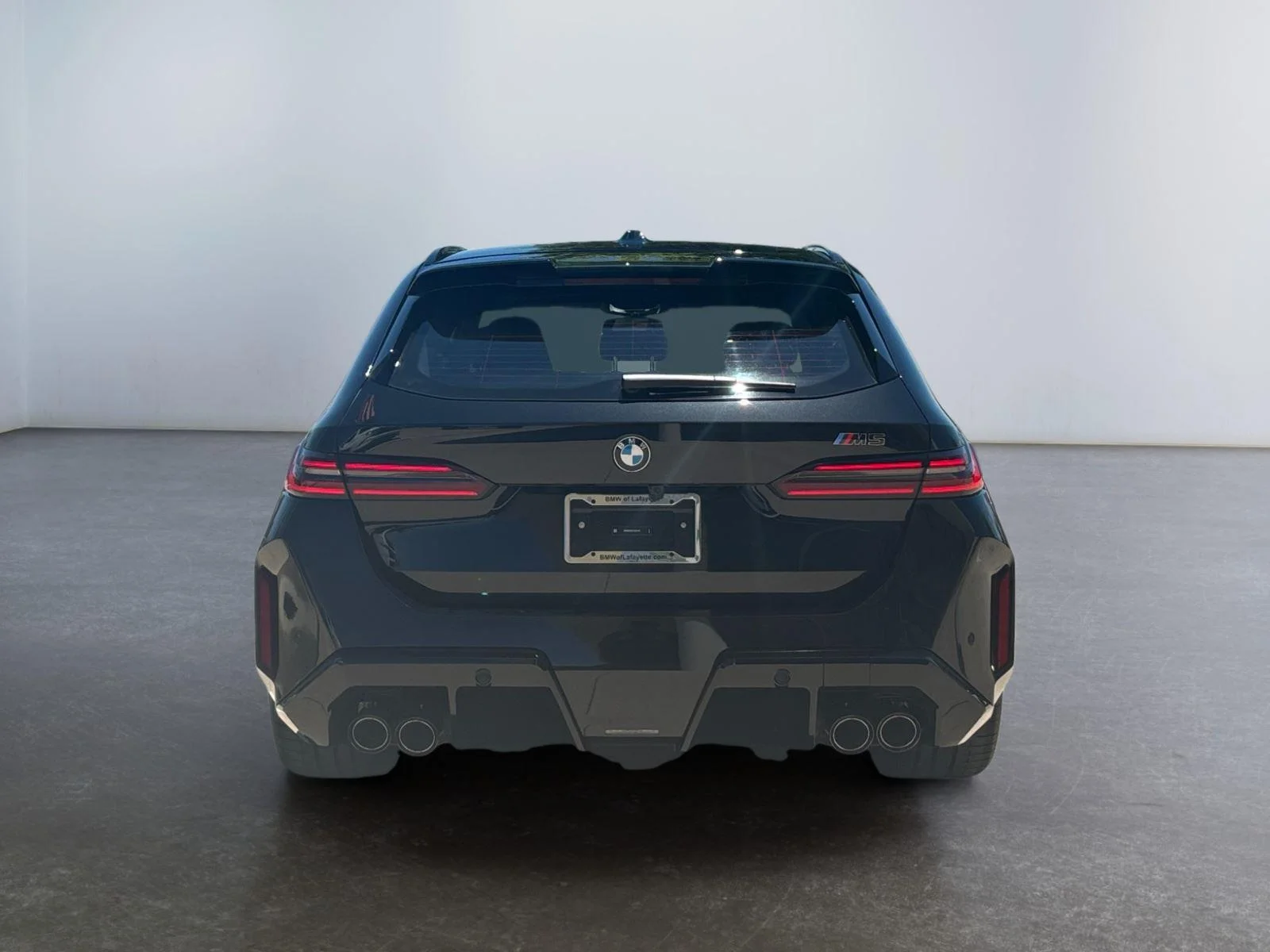 New 2027 Black Sapphire Metallic BMW TOURING image 4