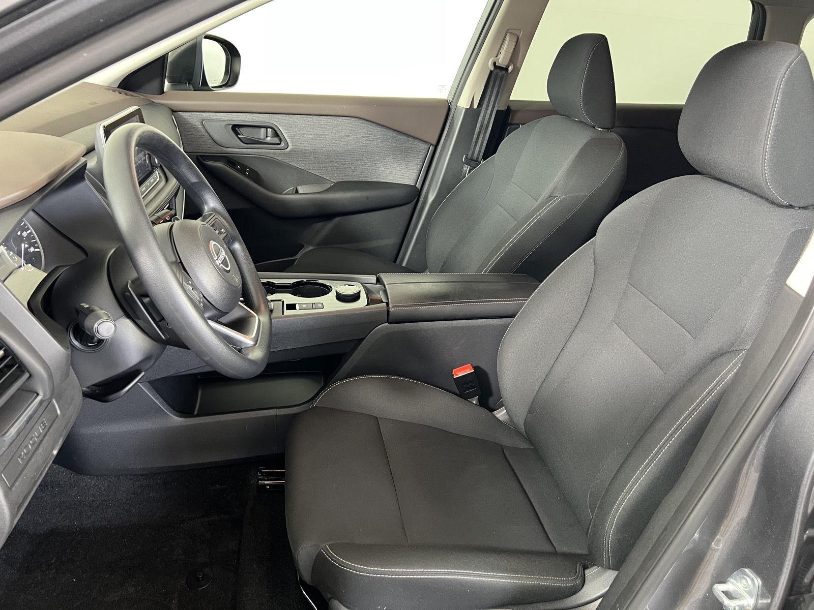 Used 2023 Gun Metallic Nissan S image 6