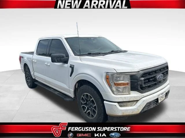 Used 2022 White Ford XLT image 1