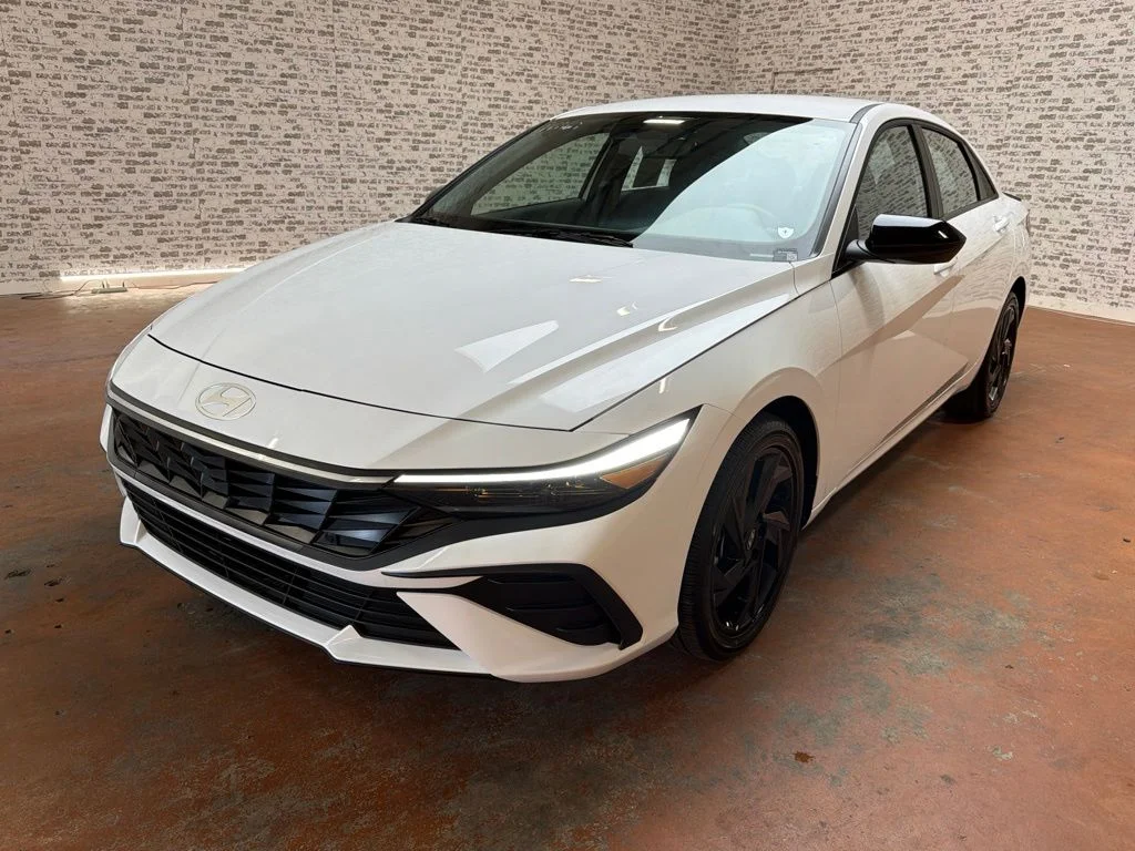 Used 2026 Serenity White Hyundai SEL Sport image 3