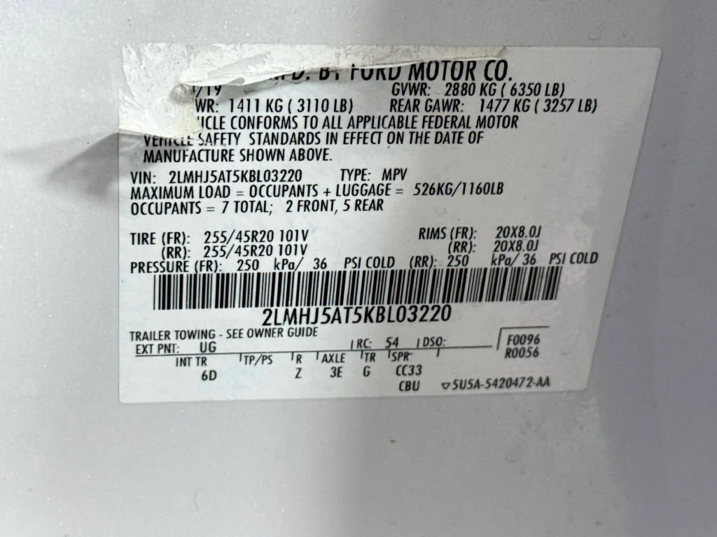 Used 2019 White Lincoln Standard image 42