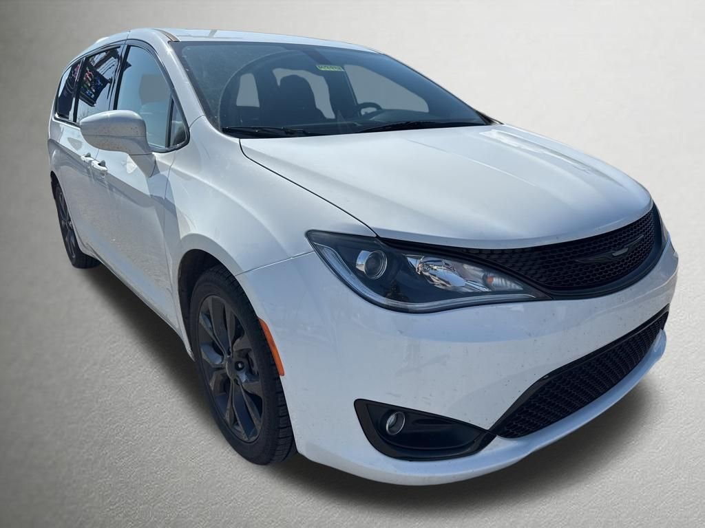 2020 Chrysler Pacifica Touring