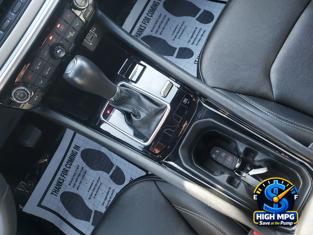 Used 2025 Blue Jeep Limited image 14