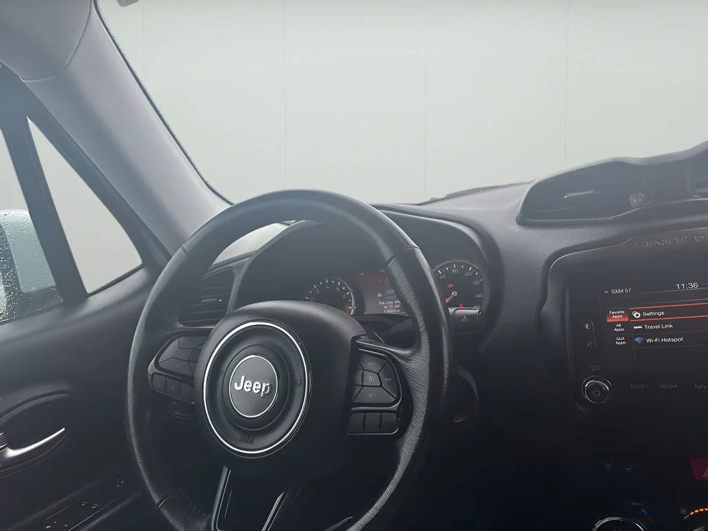 Used 2017 Alpine White Jeep Altitude image 28