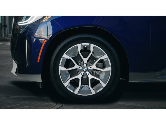 New 2026 Tanzanite Blue II Metallic BMW 30 xDrive image 7