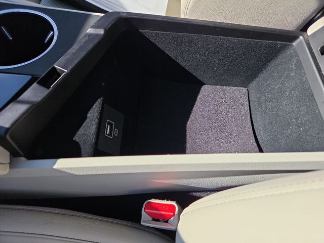 2023 GENESIS G70 Standard - Photo 21
