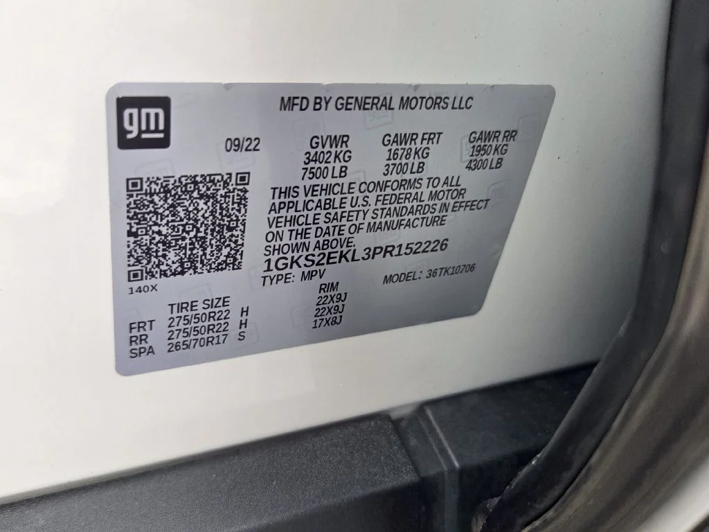 Used 2023 WHITE FROST TRICOAT GMC Denali Ultimate image 23