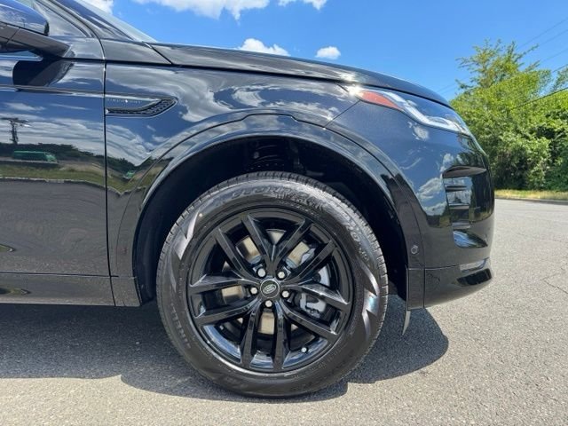 New 2026 Santorini Black Land Rover Landmark image 9