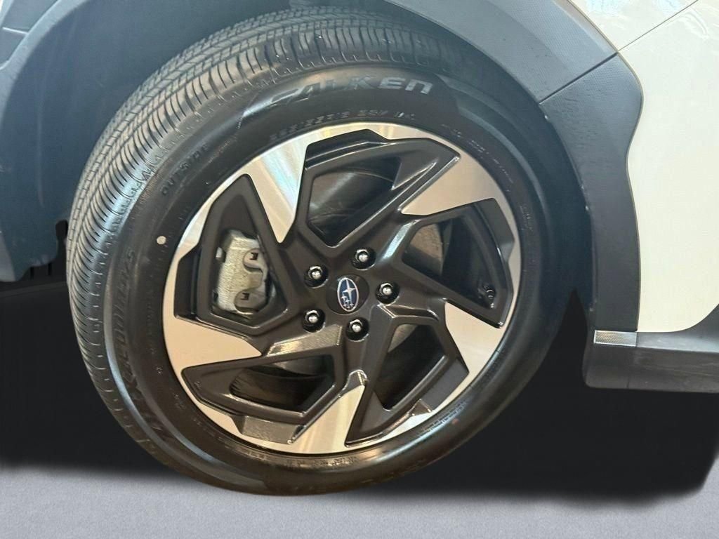 Used 2025 White Subaru Limited image 19