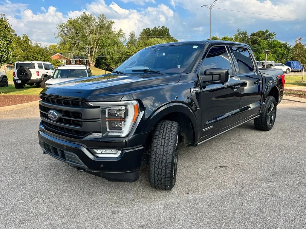 Used 2023 Black Ford Lariat image 3