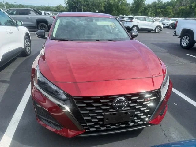 Used 2024 Red Nissan SR Intelligent AWD image 2