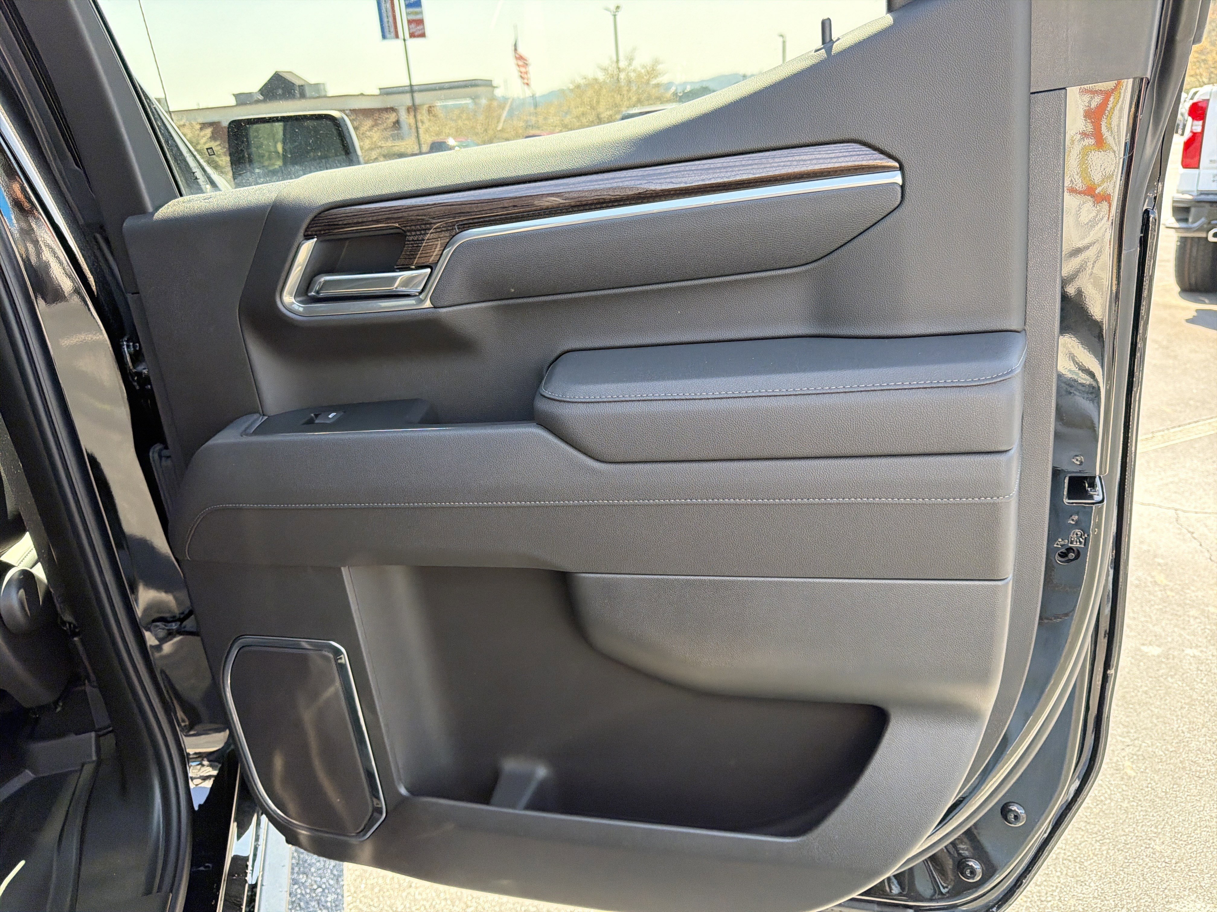 2025 Chevrolet Silverado 1500 RST - Photo 16