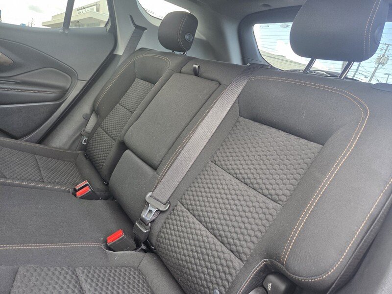 Used 2019 Gray GMC SLE image 24