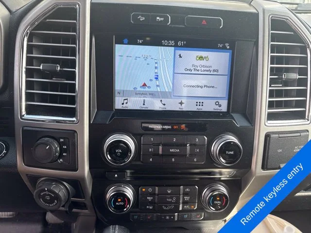 Used 2016 Shadow Black Ford Lariat image 13