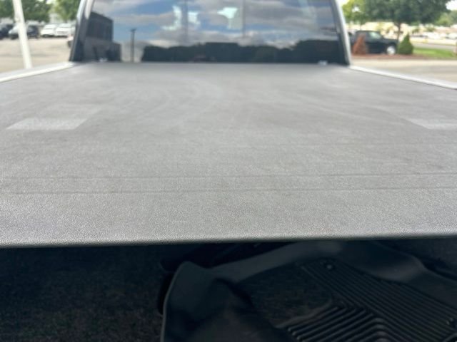 Used 2020 Black Metallic Ford Lariat image 8